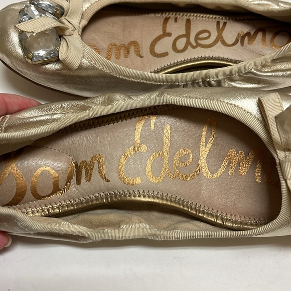 Sam Edelman gold leather flats 6.5 - Picture 5 of 15